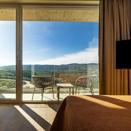 água Terra Fria 4* Bragança