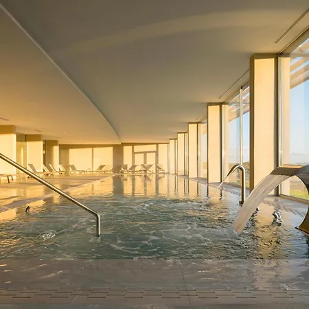 água Terra Fria Hotel
