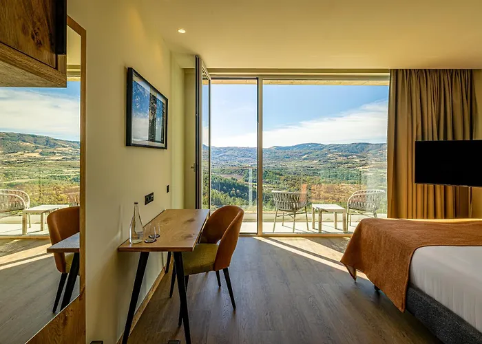 Agua Terra Fria Otel Bragança